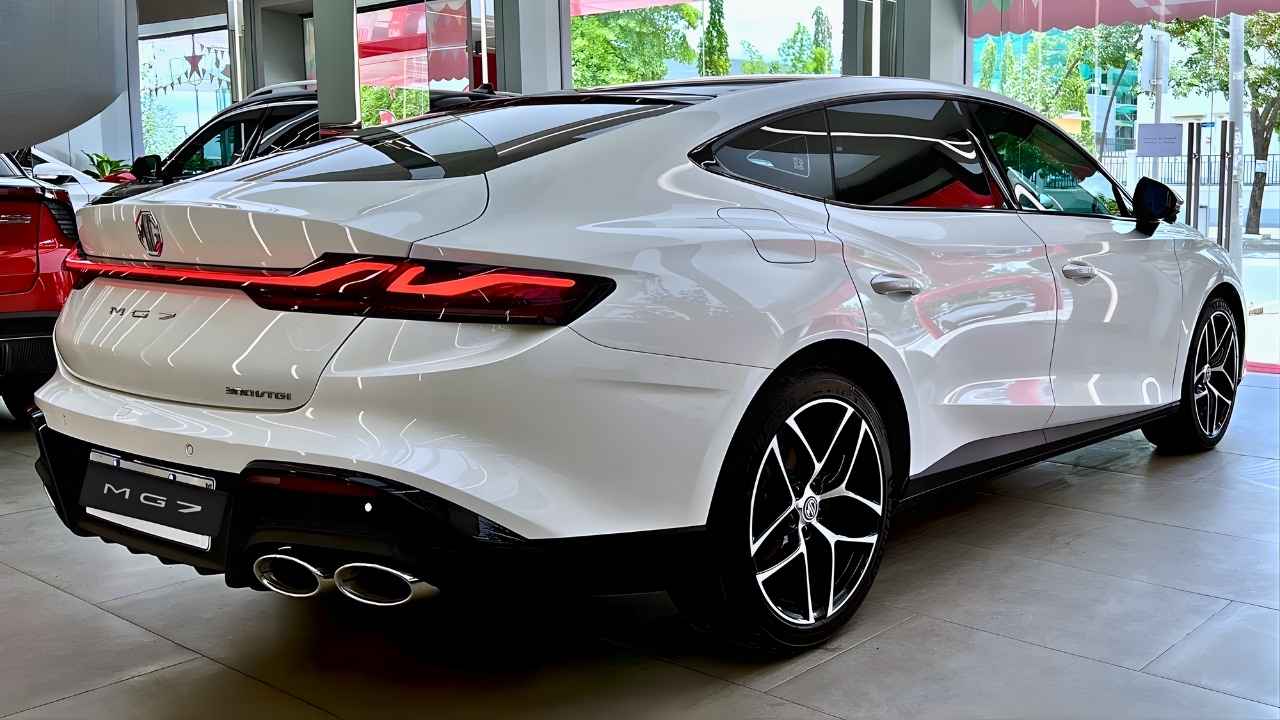 MG7 2026: Primer Vistazo al Nuevo Deportivo con Exterior de Lujo y Detalles de Interior Confortable